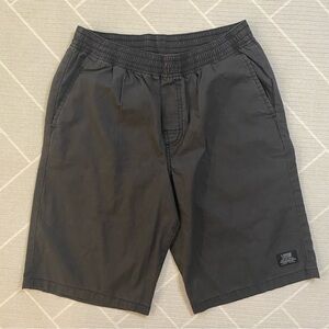 NWOT)Vans Dusty Black Elastic-Waist Shorts Boy’s Size XL
